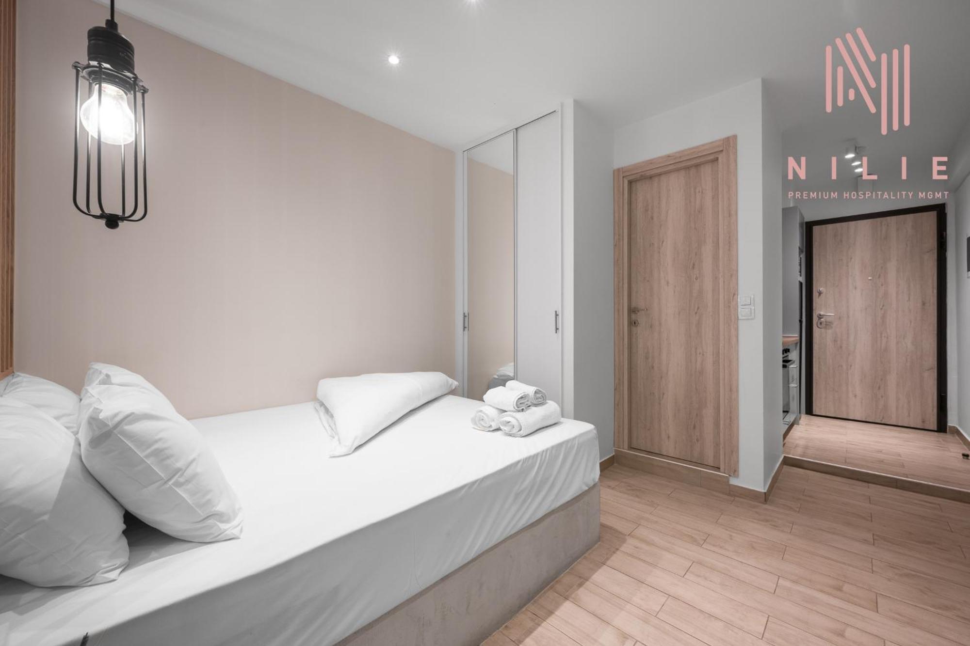 V1 Boutique Nilie Hospitality Mgmt Apartment Thessaloníki Ngoại thất bức ảnh