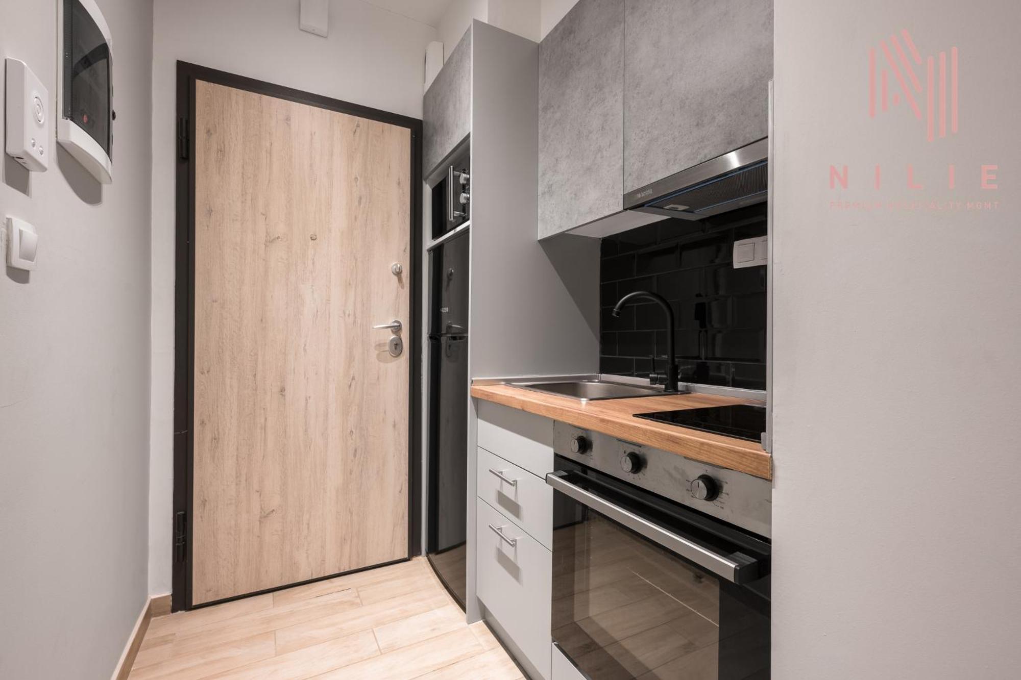 V1 Boutique Nilie Hospitality Mgmt Apartment Thessaloníki Ngoại thất bức ảnh